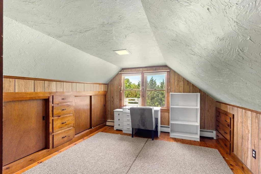 Photo of 189 Blackmore Pond Rd