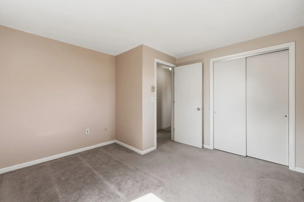 Photo of 14 Hawley Rd