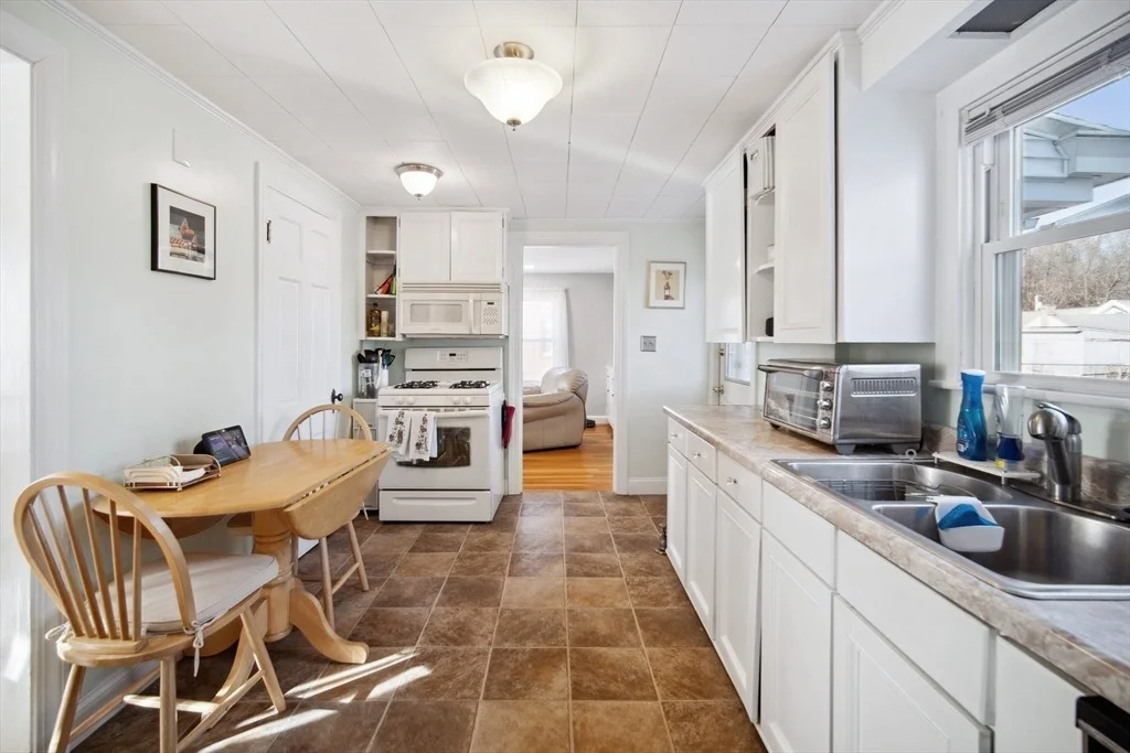 Photo of 39 Gilman St
