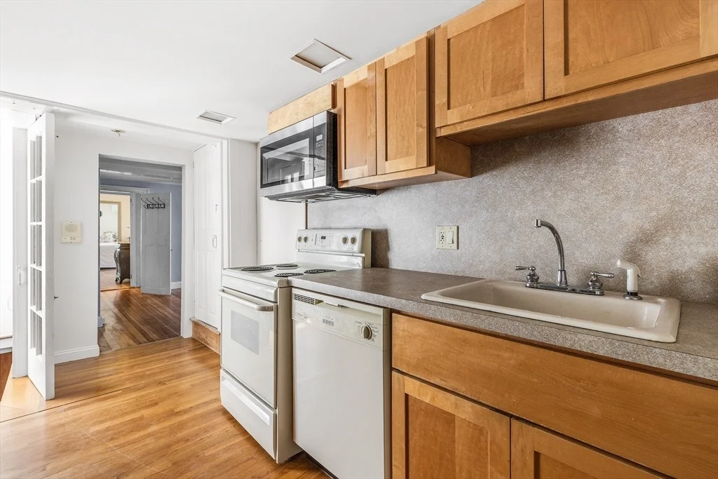 Photo of 16 Elm Street