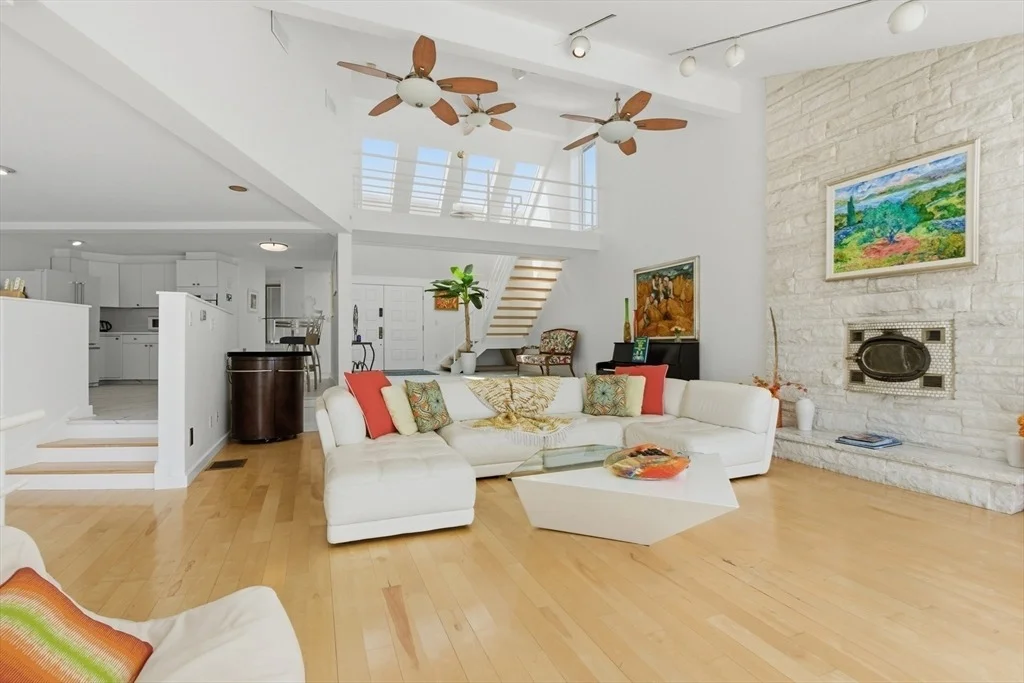 Photo of 250 Wilson Rd