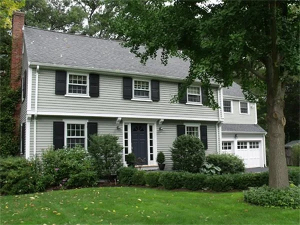 Photo of 16 Wildwood Cir