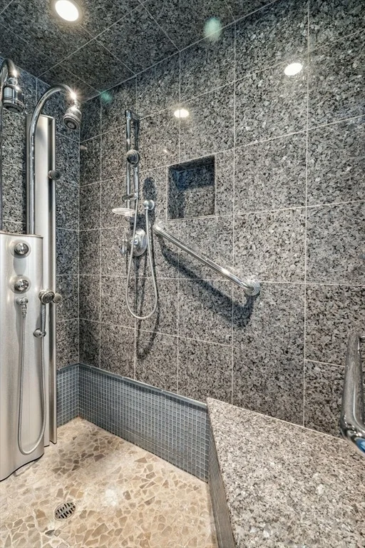 Photo of 14 Alderbrook Drive