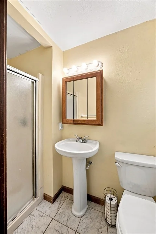 Photo of 28 River Park Dr