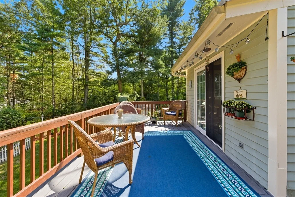 Photo of 3 Cushing Ln