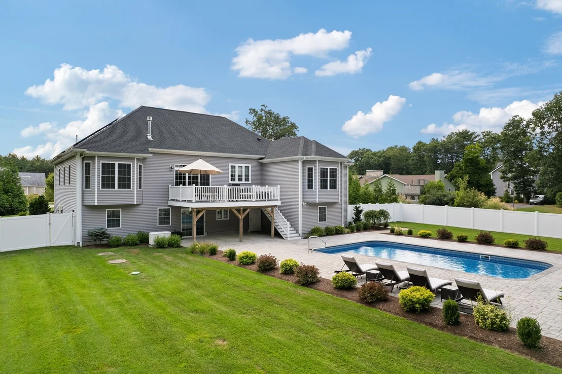 Photo of 14 Stone Ridge Dr