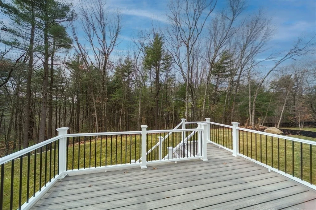 Photo of 6 Briar Ln