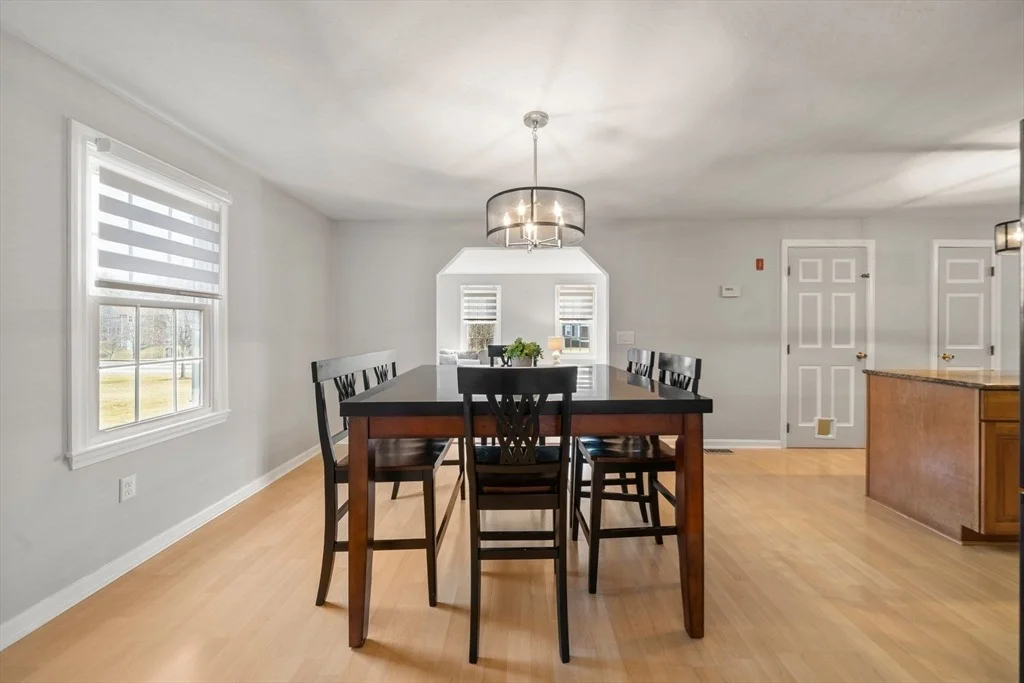 Photo of 35 Nelson Dr