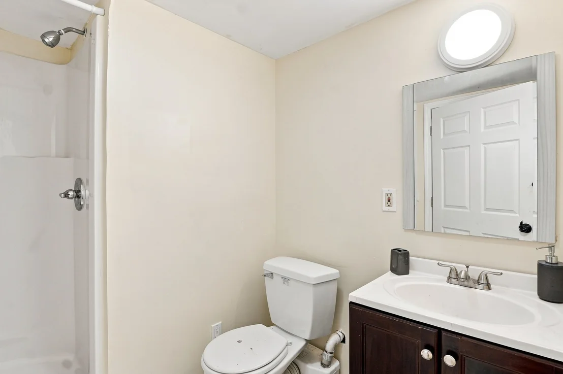 Photo of 111 Pinedale Avenue