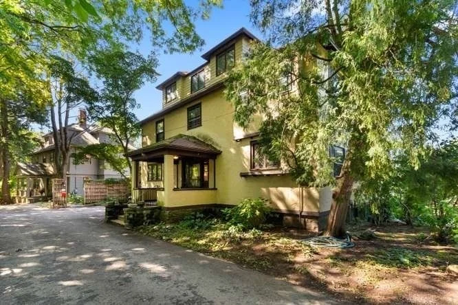 Photo of 7 Lakeview Terrace