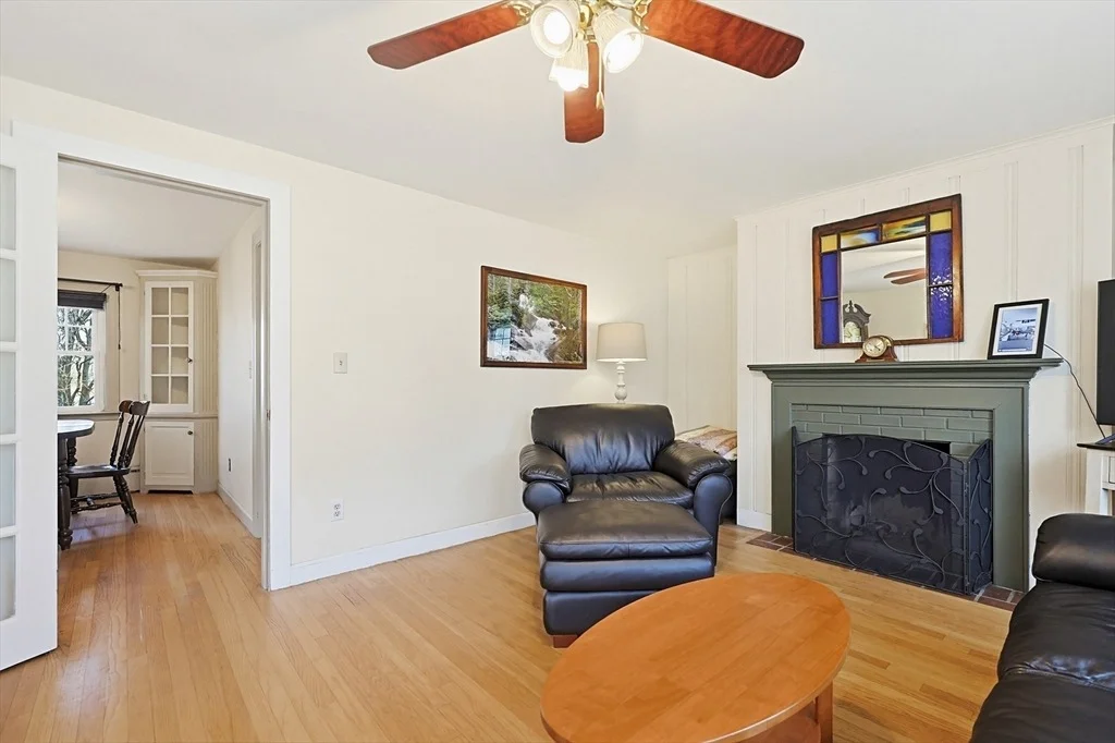 Photo of 76 Curtis Ave