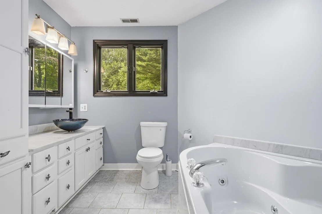 Photo of 247 Hampstead St