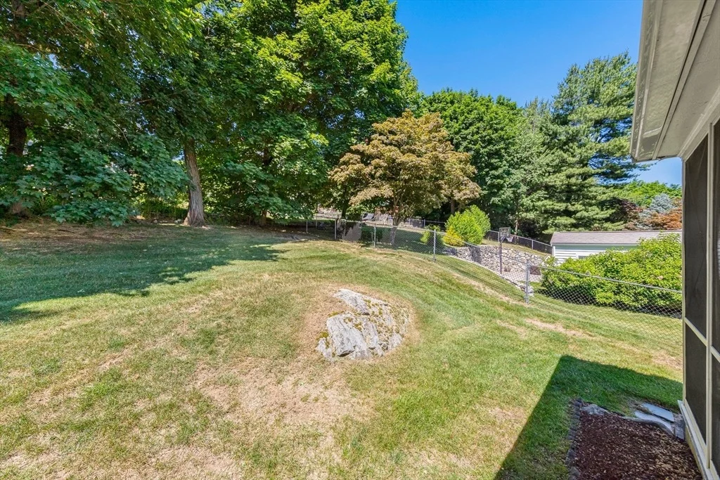 Photo of 38 Robinhood Rd