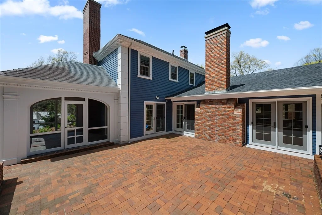 Photo of 20 Westwood Dr