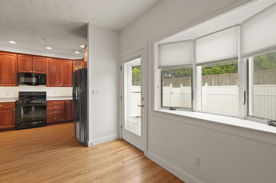 Photo of Unit 8 at 8 Dansreau Place