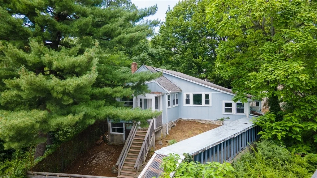 Photo of 46 Circle Rd
