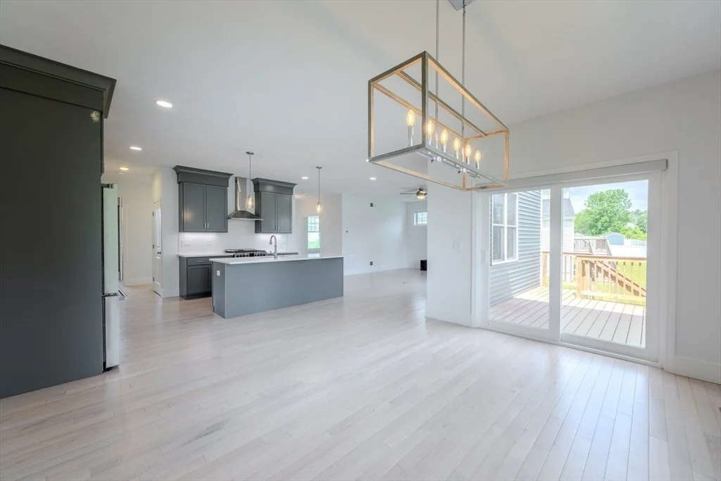 Photo of 72 Pratt Ave