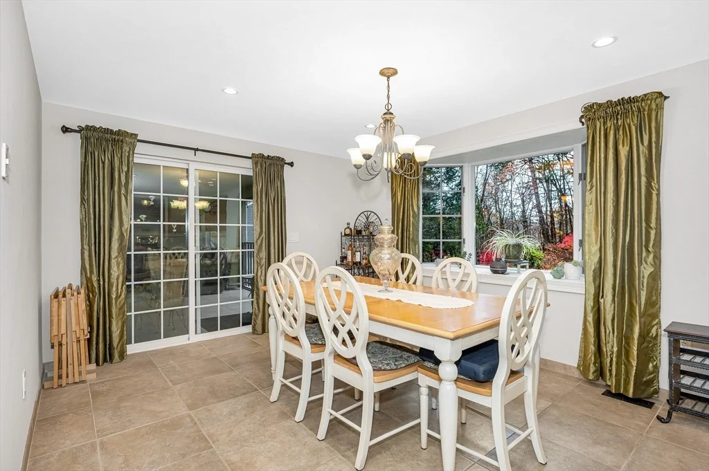 Photo of 454 Dunstable Road