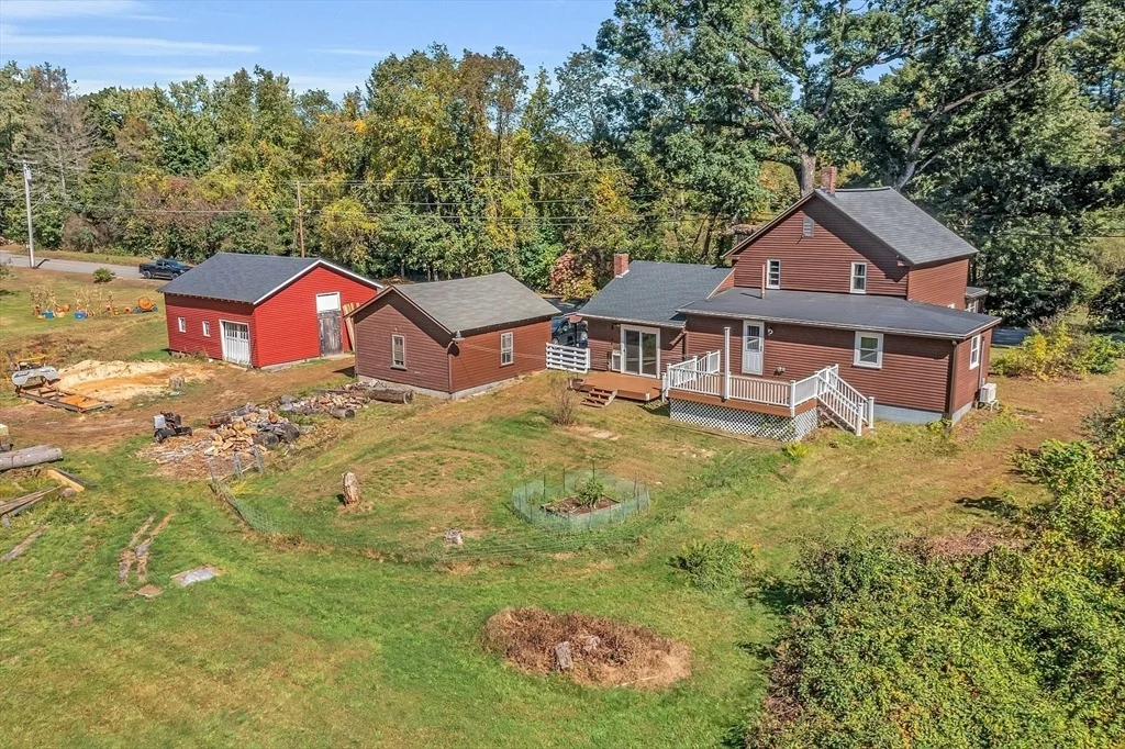 Photo of 330 N Orange Rd