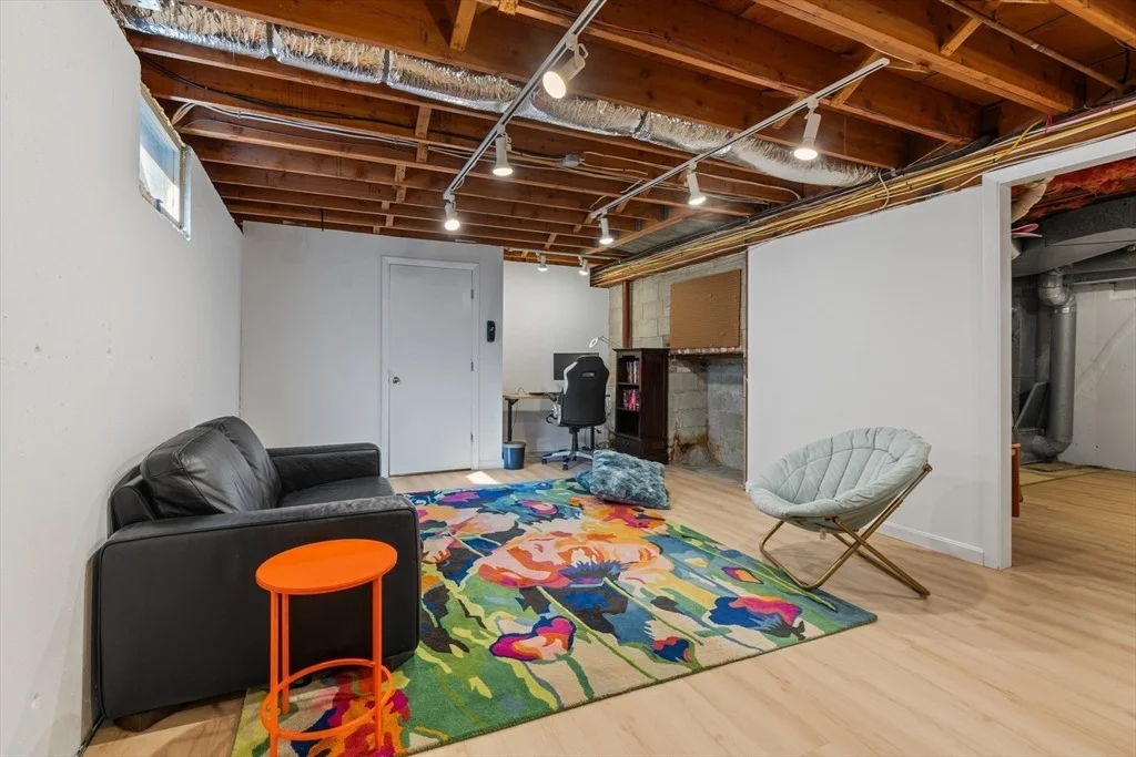 Photo of 8 Webster Lane