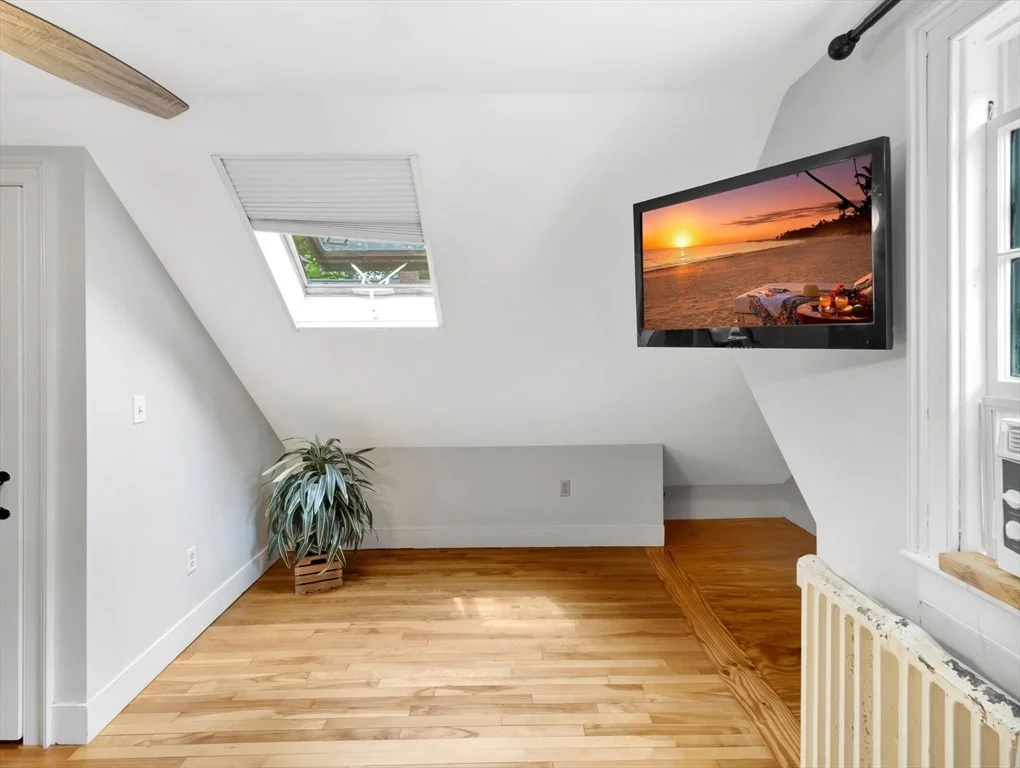 Photo of 387 Willow Street