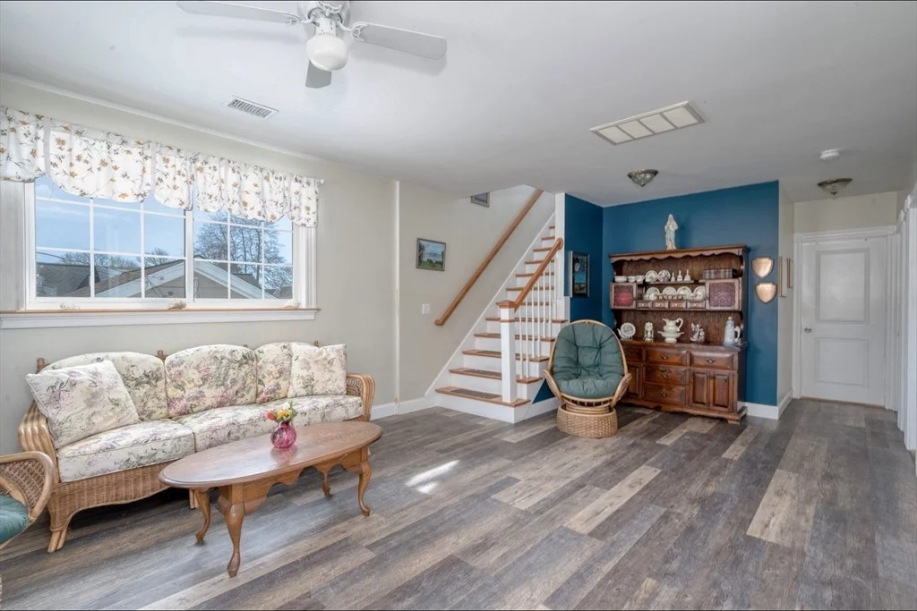 Photo of 1 Barnes St