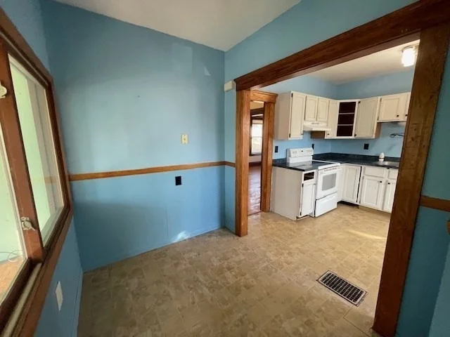 Photo of 15 Wrentham Rd