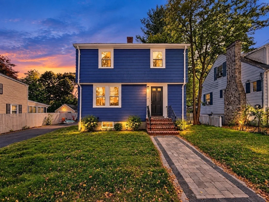 Photo of 32 Grant Rd