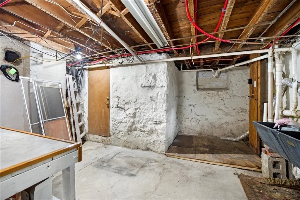 Photo of 1073 New Boston Rd