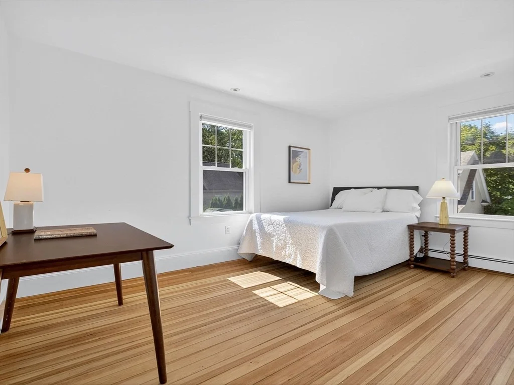 Photo of 39 Twitchell St