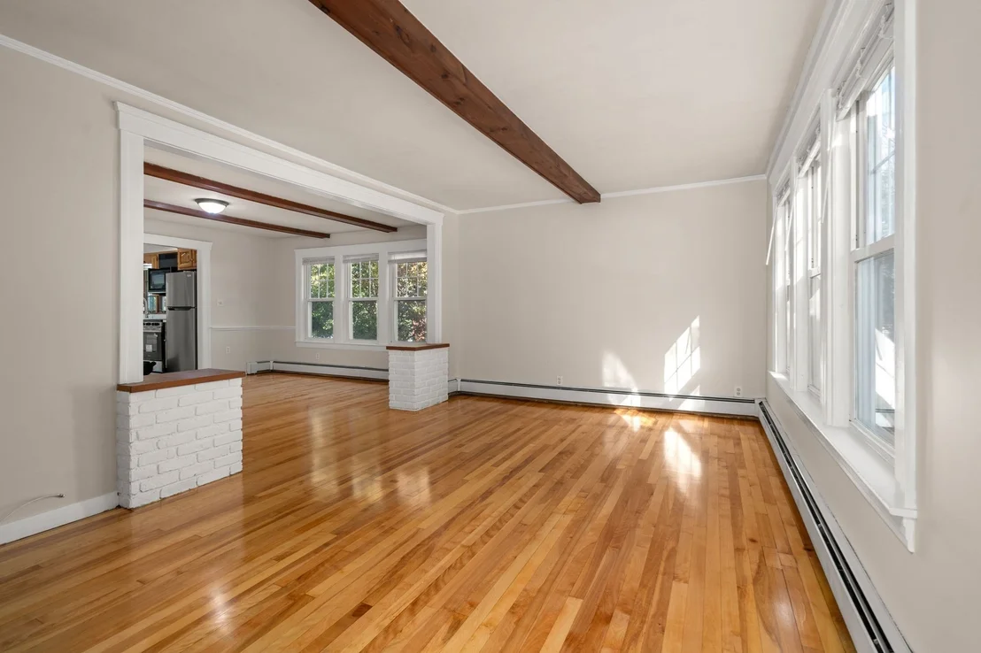 Photo of 132 May St