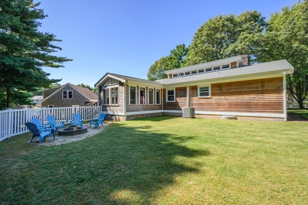 Photo of 6 Cedar St