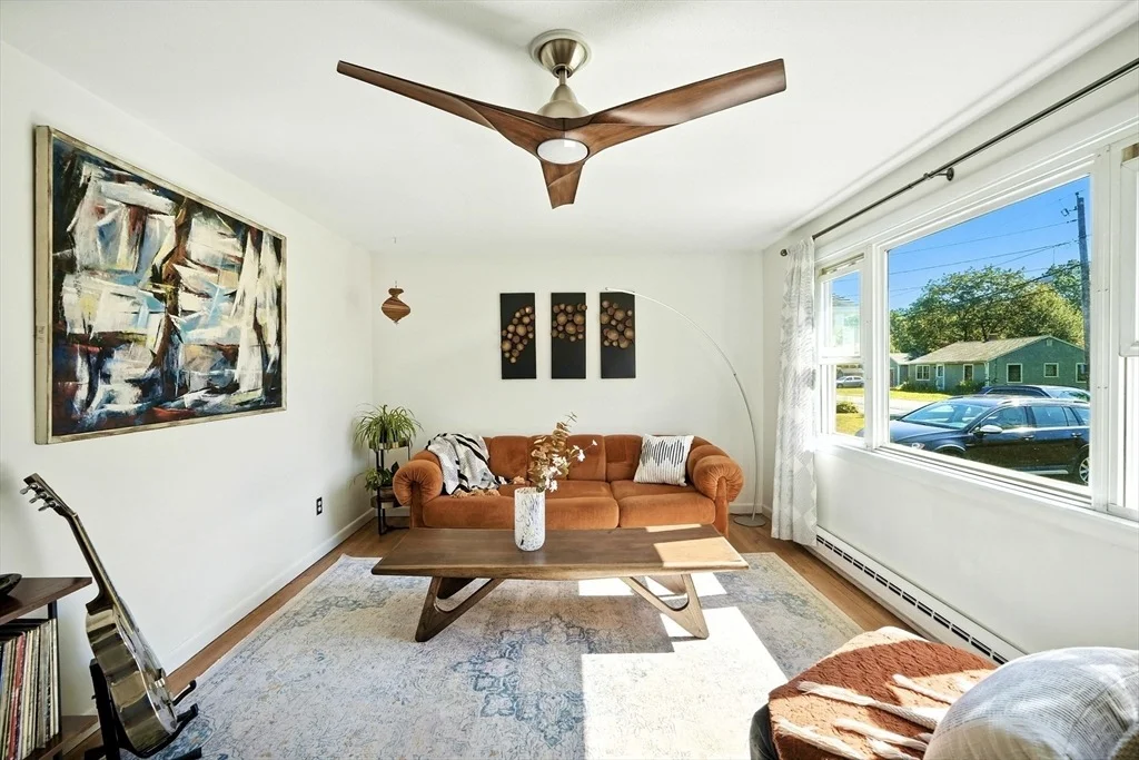 Photo of 1007 Westhampton Rd