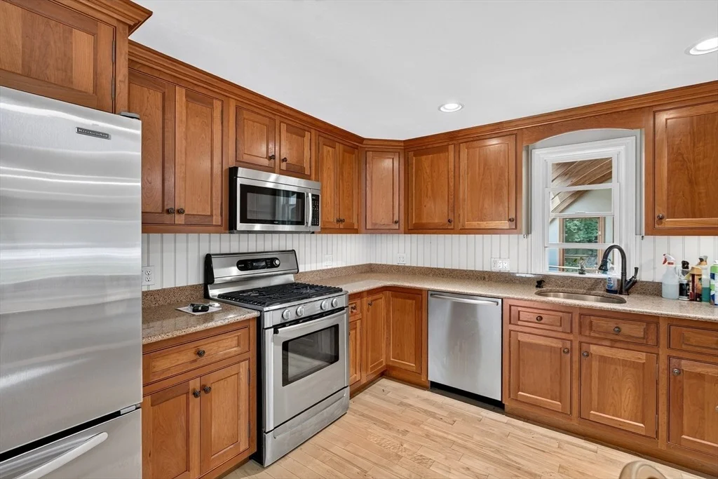 Photo of 9 Oregon Ave