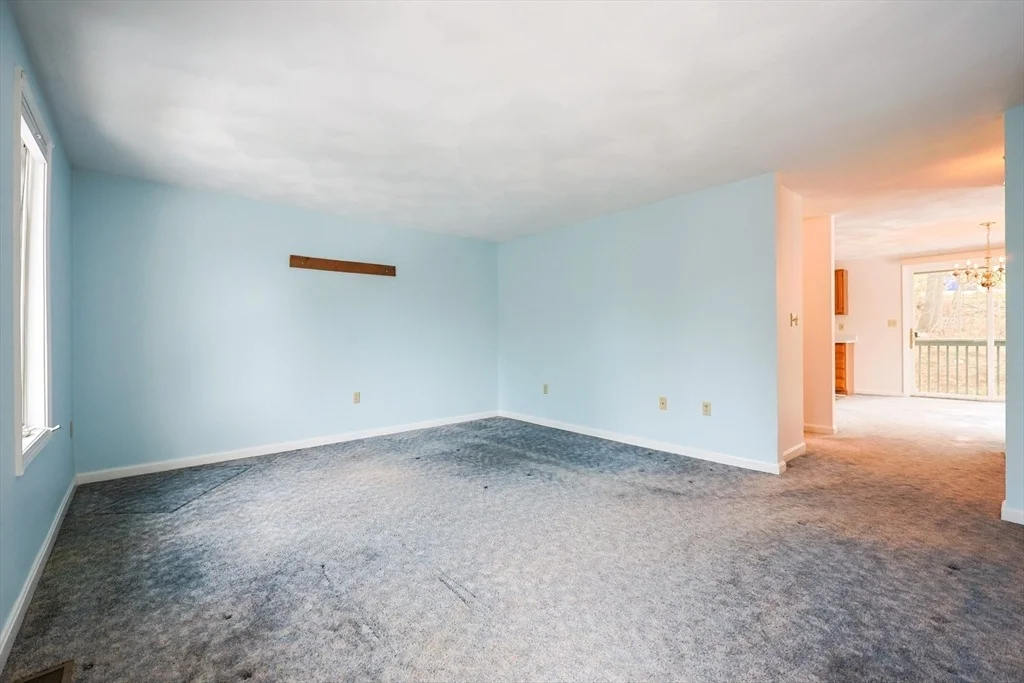 Photo of Unit 6 at 22 Deer Path