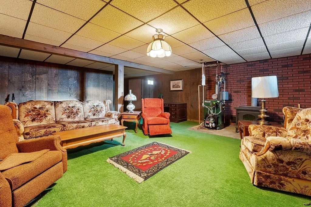 Photo of 31 Locke Ave