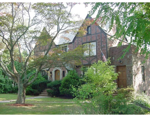 Photo of 151 High St