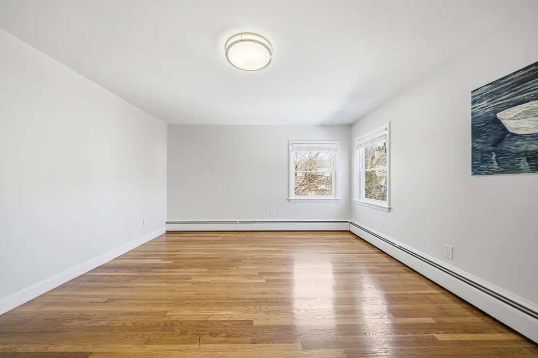 Photo of 92 Shaw Rd
