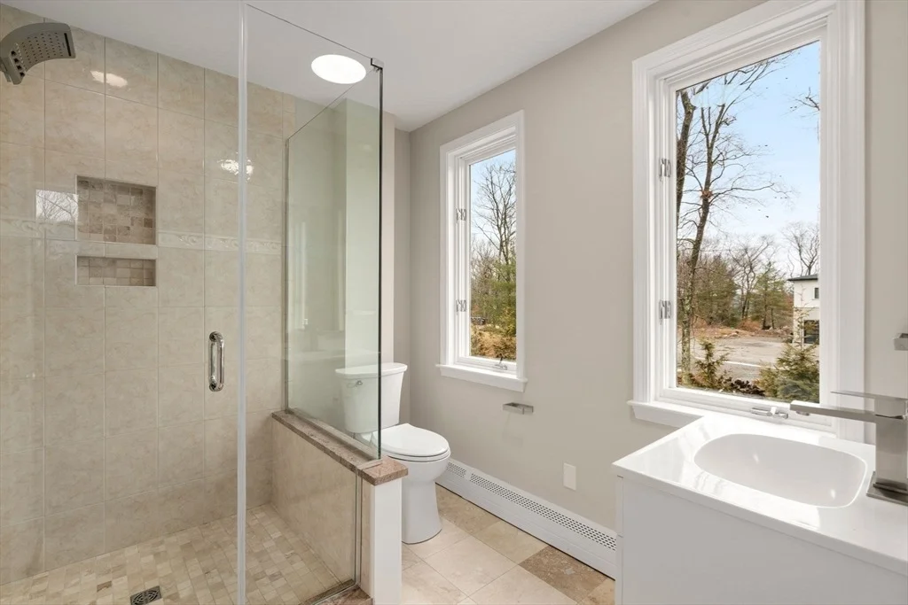 Photo of 85 Schoolmaster Ln
