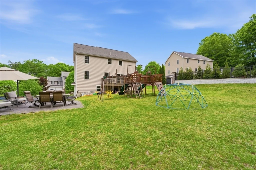 Photo of 11 Eileen Avenue