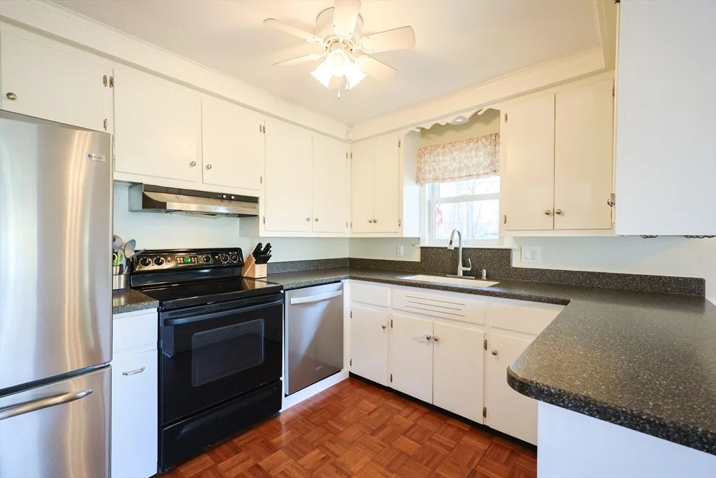 Photo of 46 Melody Dr
