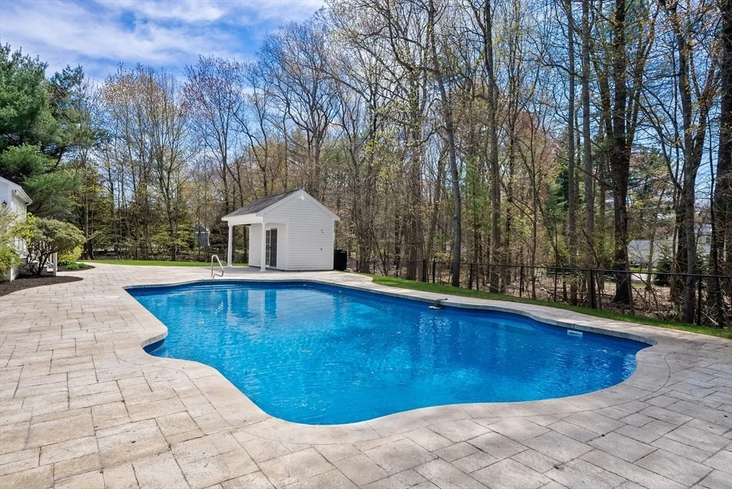 Photo of 16 Foxhunt Trail