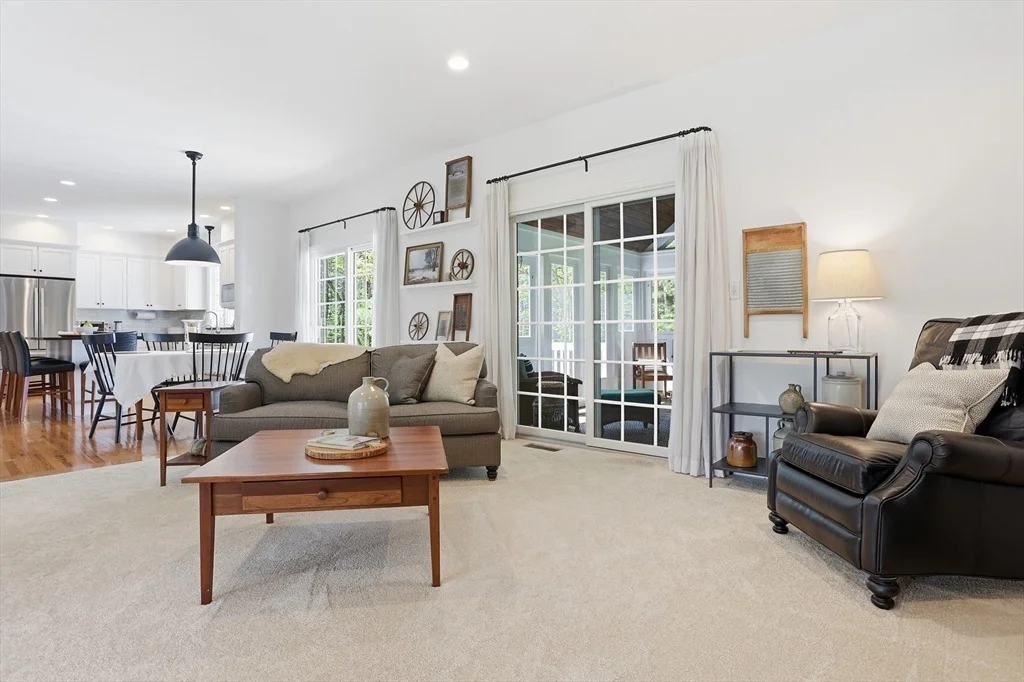 Photo of 22 Kettell Plain Rd