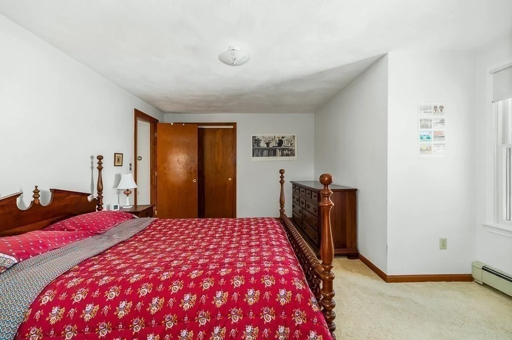 Photo of 13 Honeysuckle Road