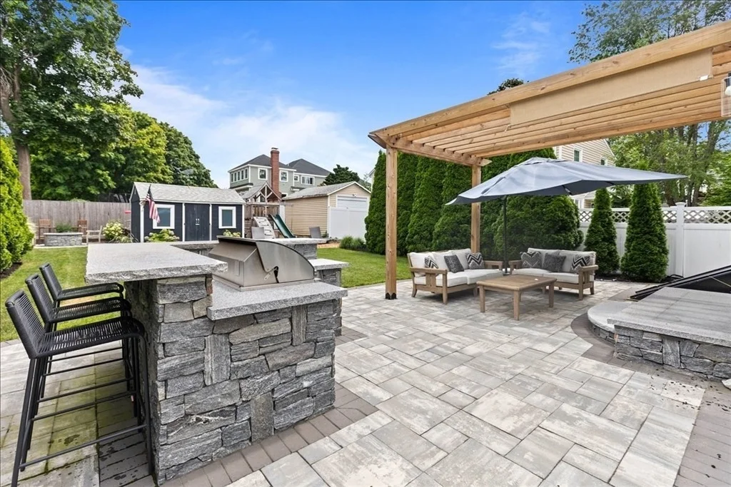 Photo of 199 Wompatuck Road