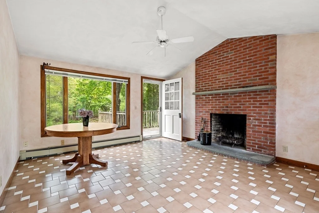 Photo of 56 Trask St