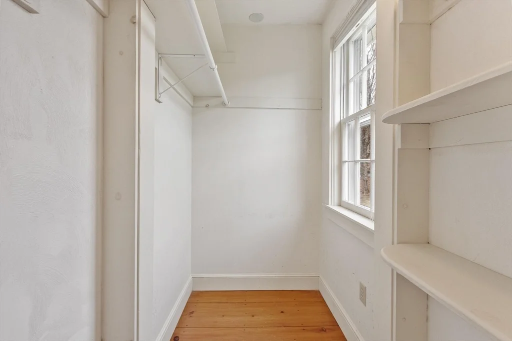 Photo of 39 Bare Hill Rd