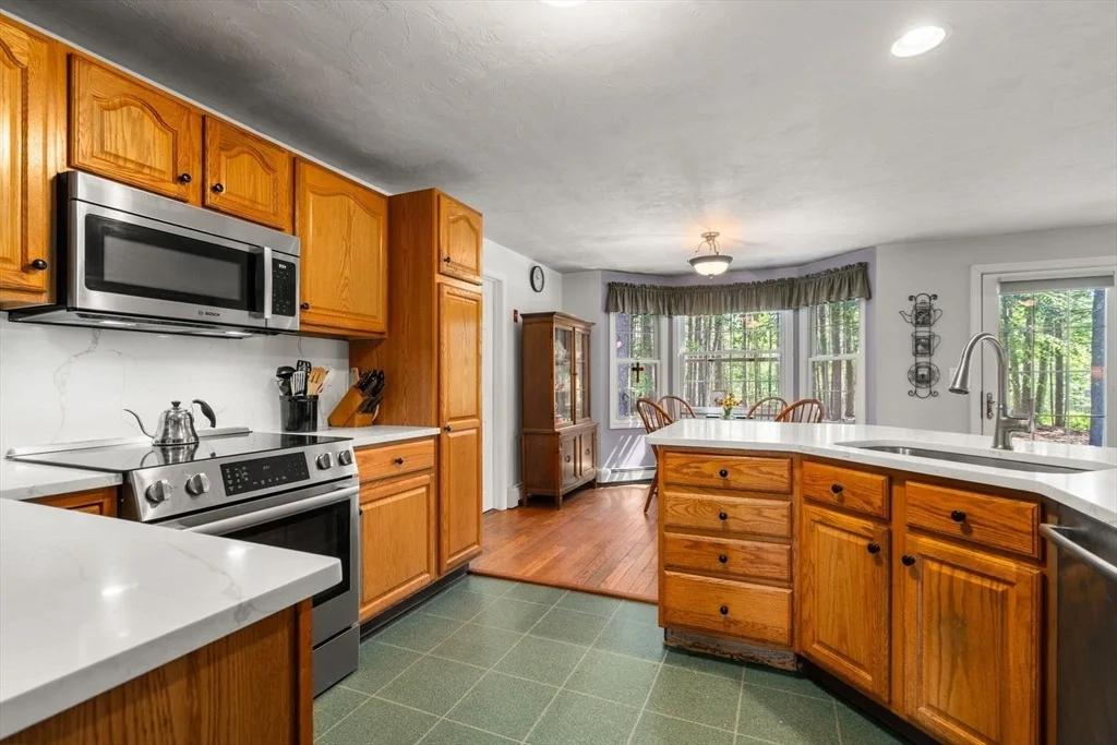 Photo of 61 Easy St