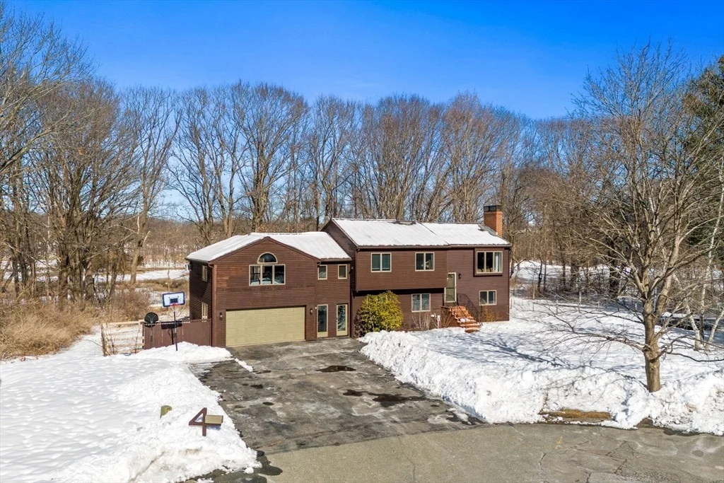 Photo of 23 Arrowhead Trail