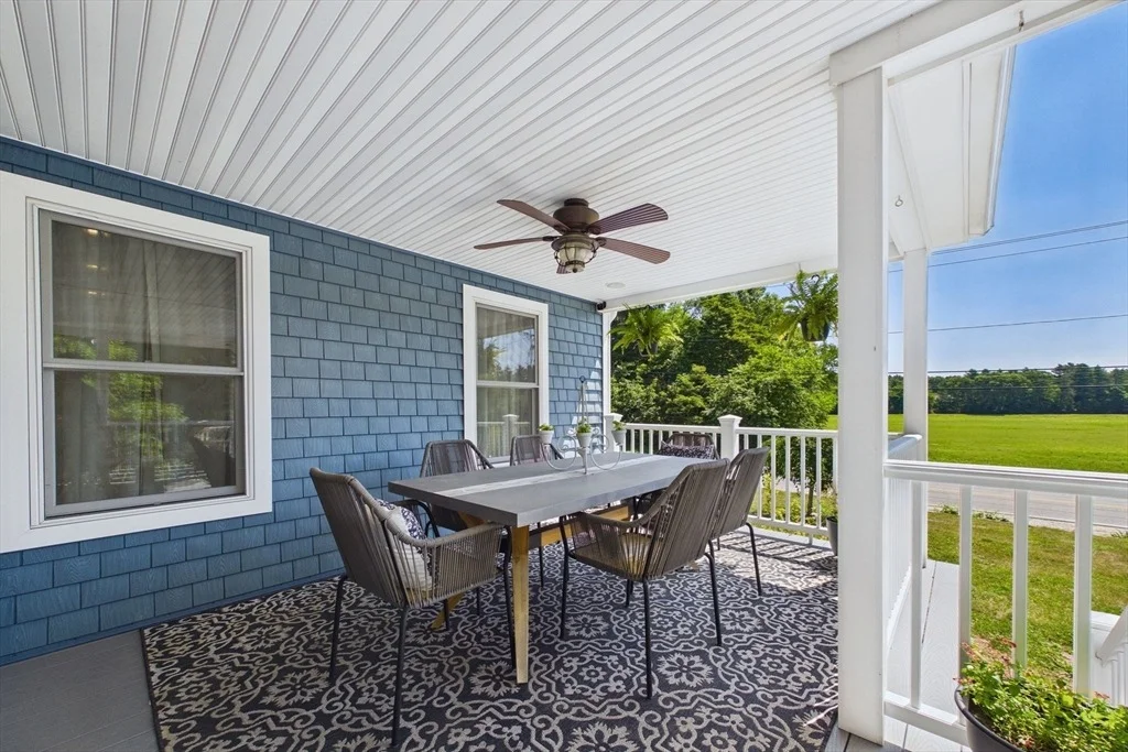 Photo of 351 County Rd